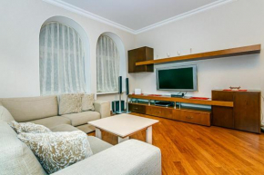 Apartment Monolit